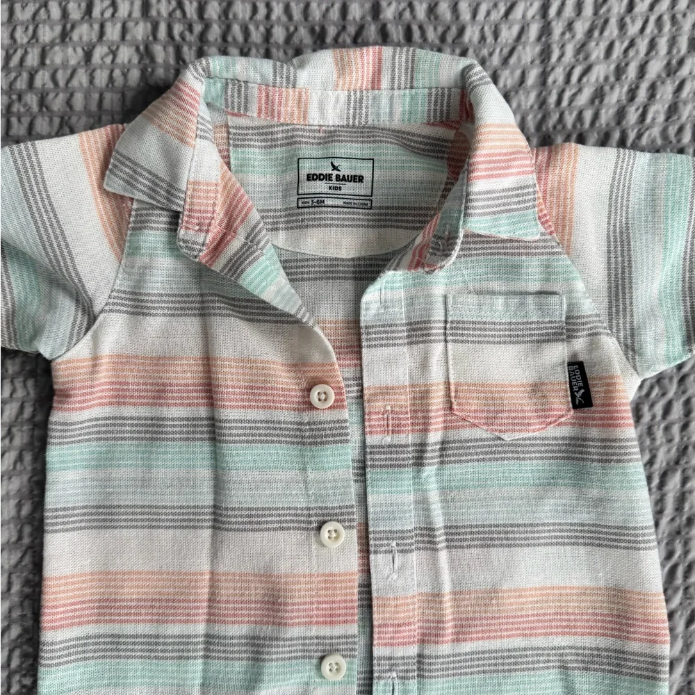 Eddie Bauer charming striped